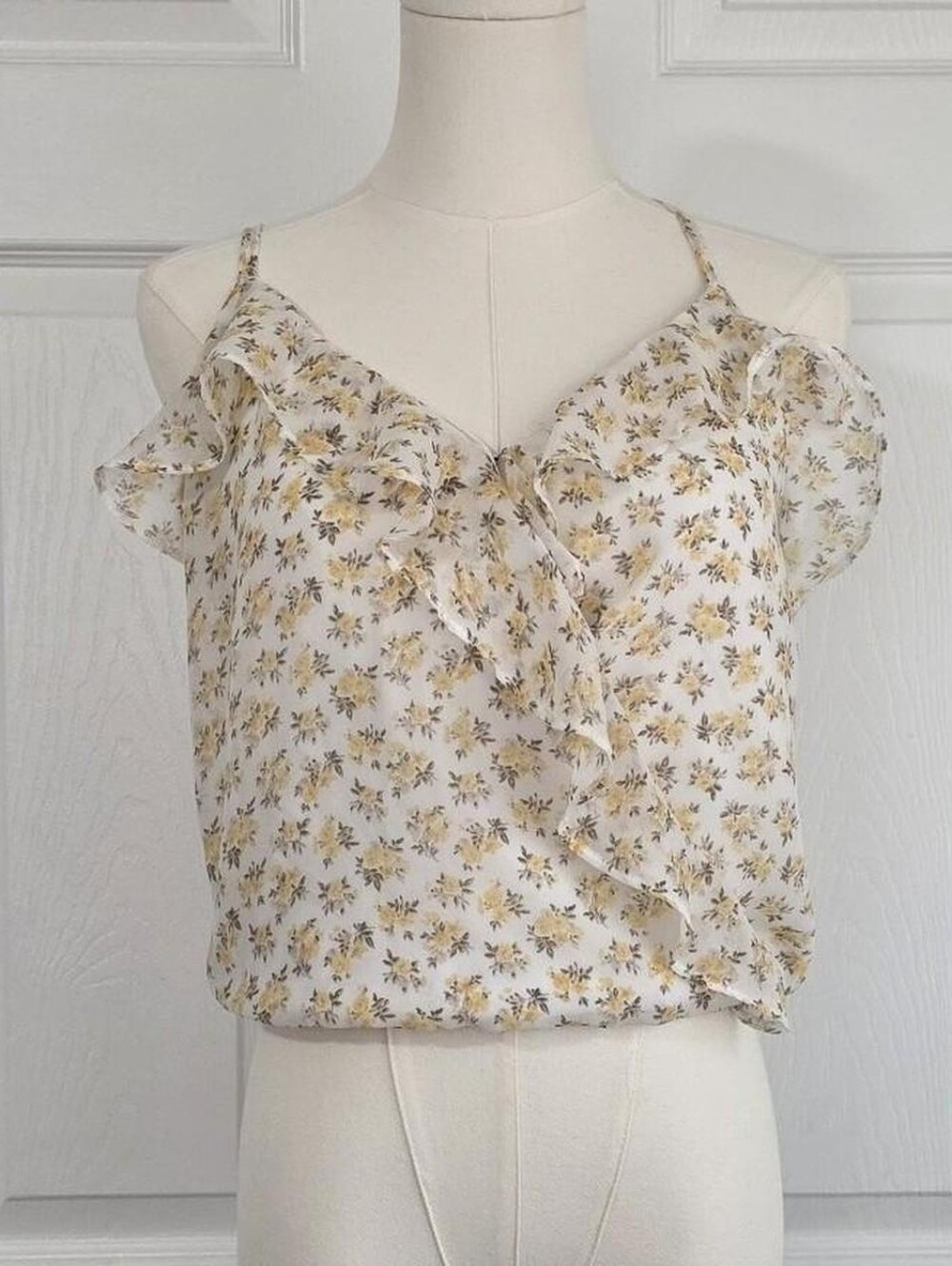♡ Floral Ruffle Cami ♡